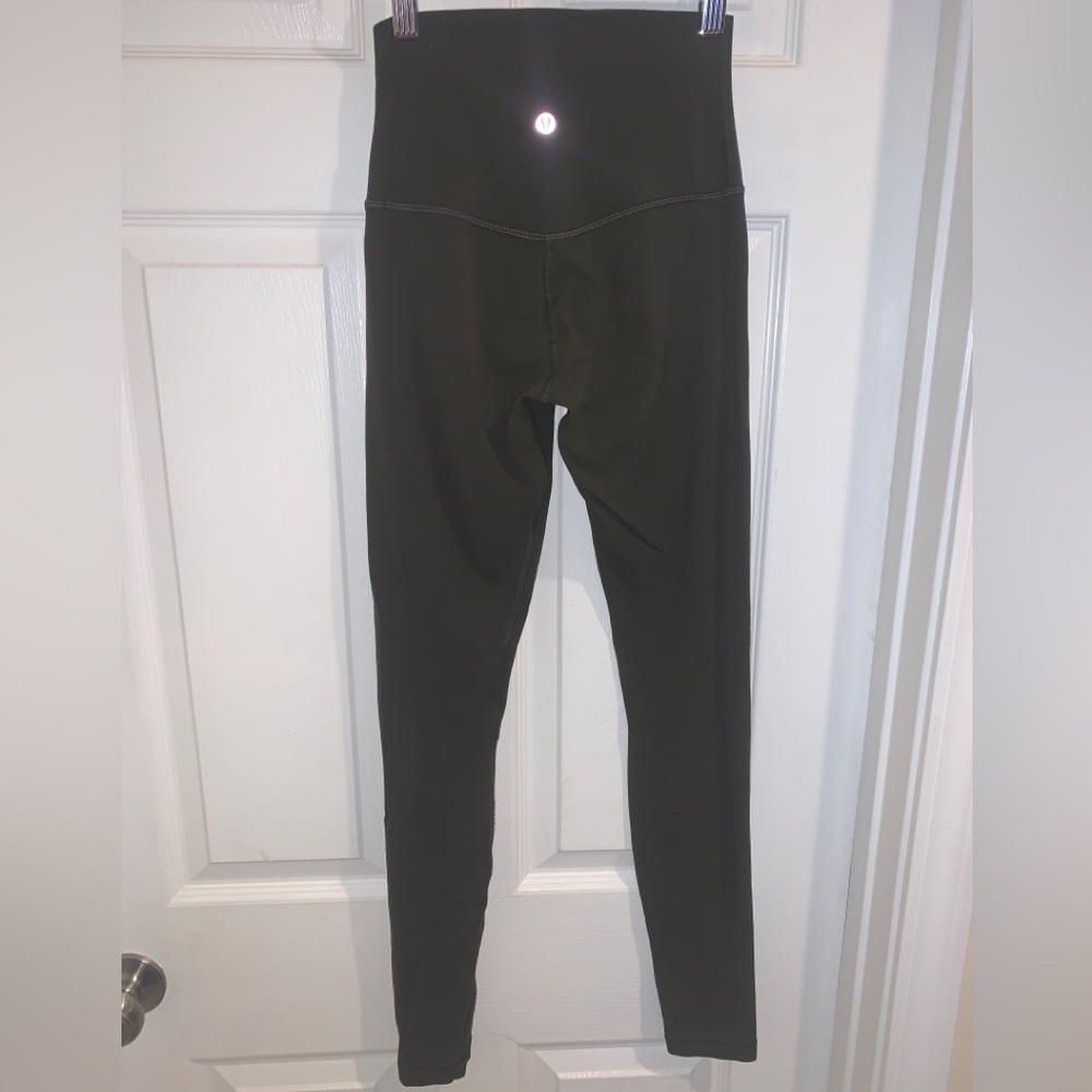 Lululemon Align Nulu Leggings 7/8 Length Olive Green size 2 inseam 28